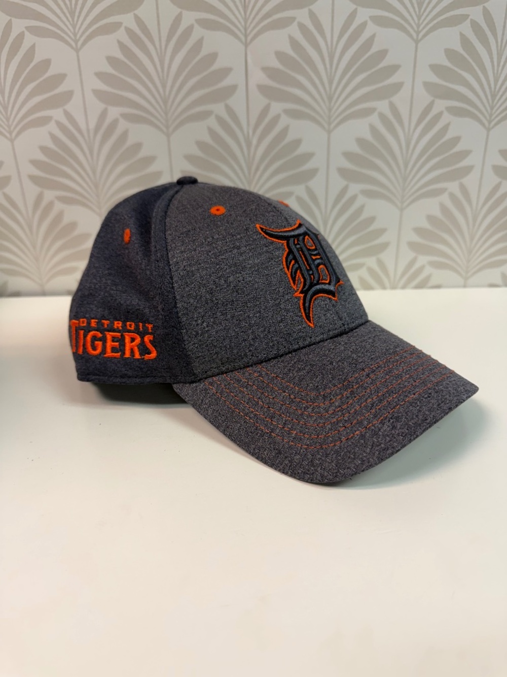 NWT Detroit Tigers Genuine Merchandise Gray Adjustable Hat